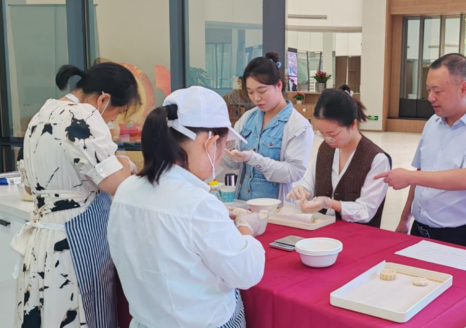 AG8Æì½¢Ìü¡¤(Öйú)¼¯ÍÅÊ×Ò³