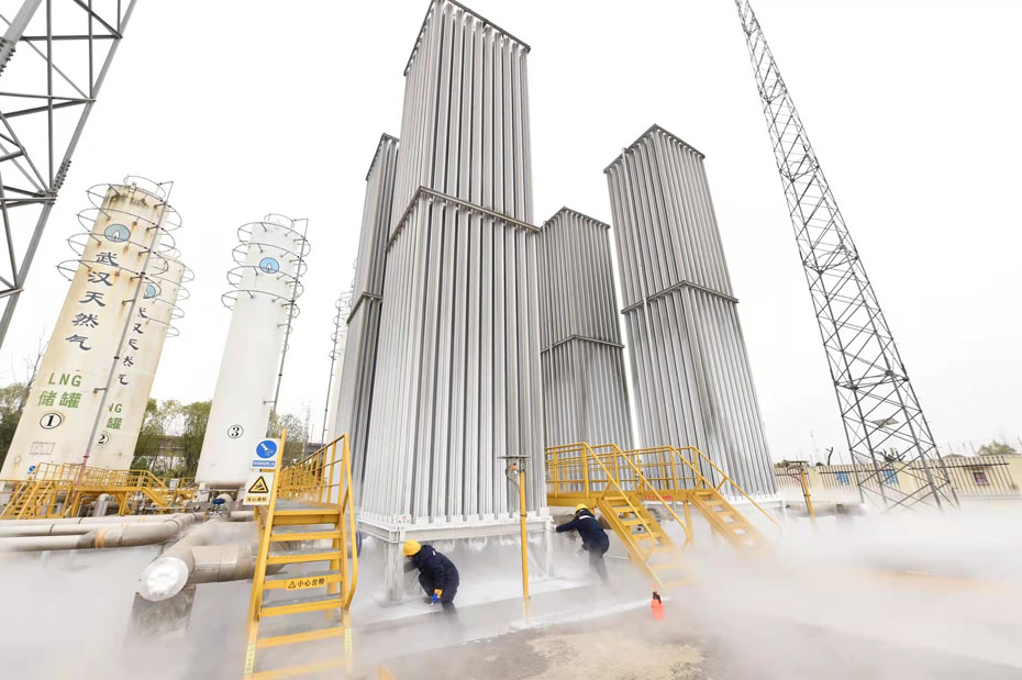 3-1-2-ȫ���Ը�������Ȼ���������� LNG����.jpg